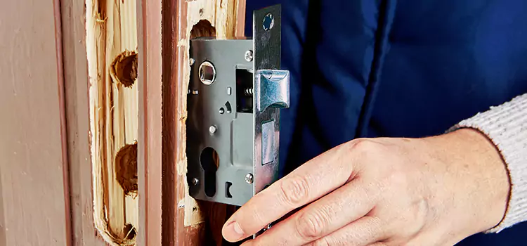 Garage Door Lock Replacement Coon Rapids